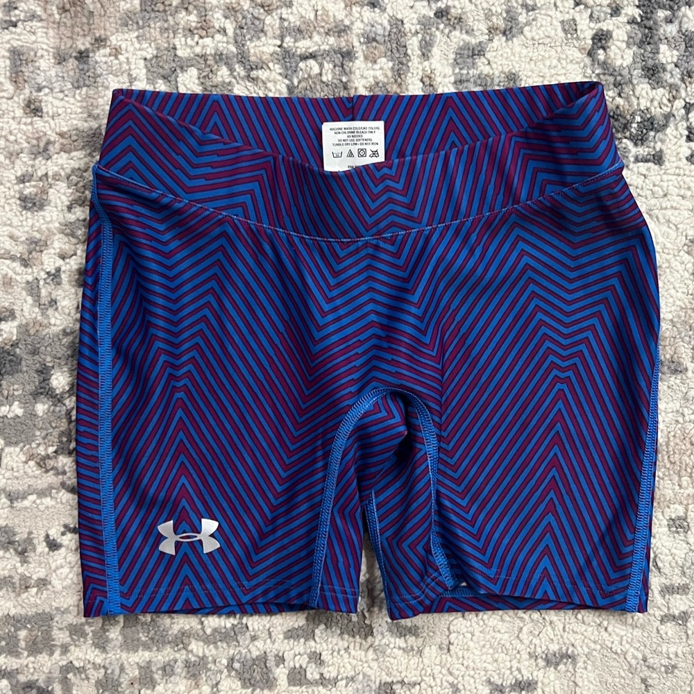 Under Armour Women's Vibrant Patterned Bike Shorts